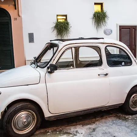 A Casa Della Nonna Uccia 4*