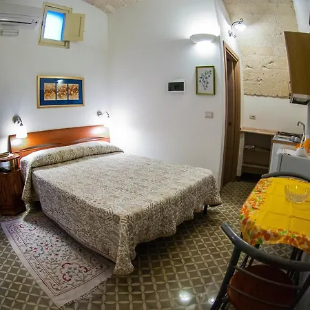 A Casa Della Nonna Uccia 4* Nardò