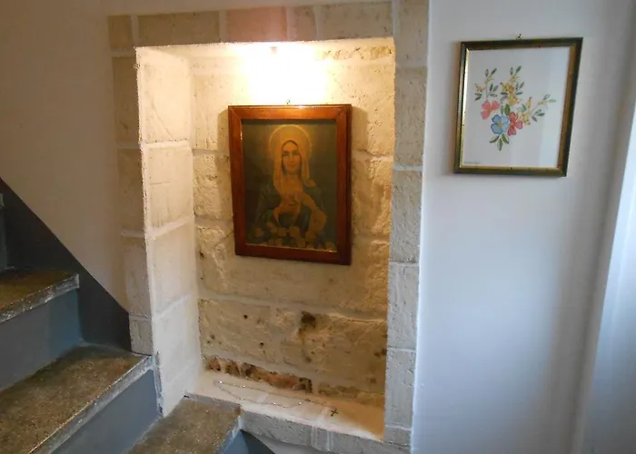 A Casa Della Nonna Uccia 住宿加早餐酒店 Nardò